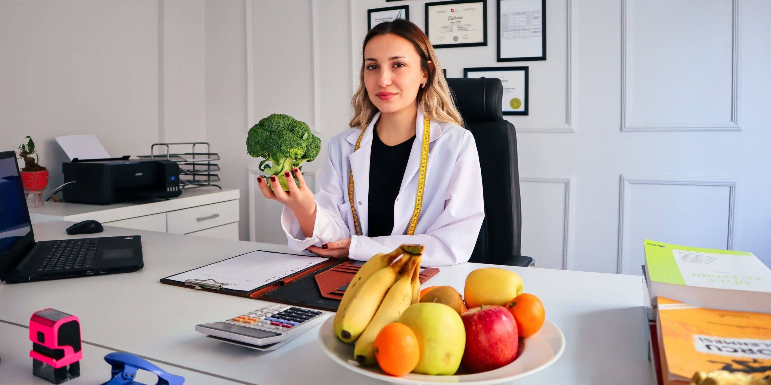 Pessoas atendidas por nutricionistas e nutrólogos da ConsultaNutri